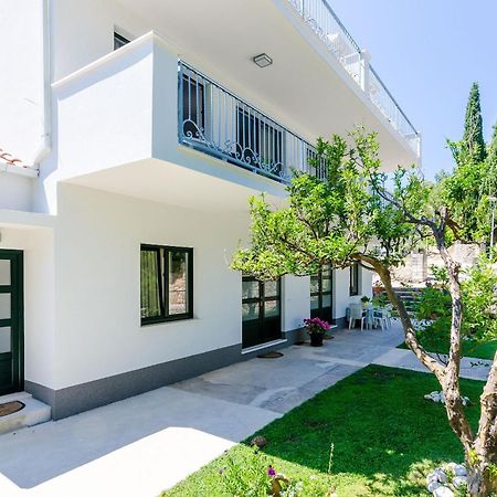 Apartments Garden-Кавтат Екстериор снимка