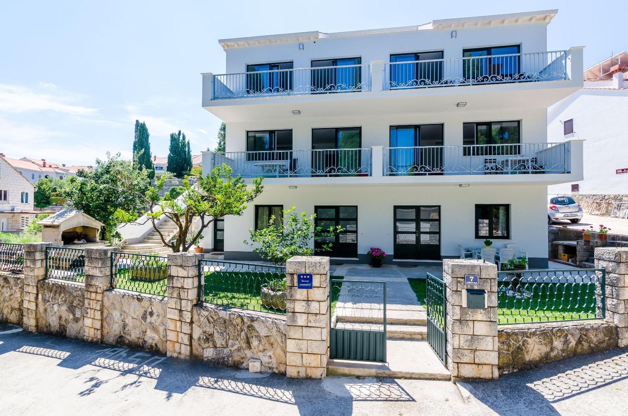 Apartments Garden-Кавтат Екстериор снимка
